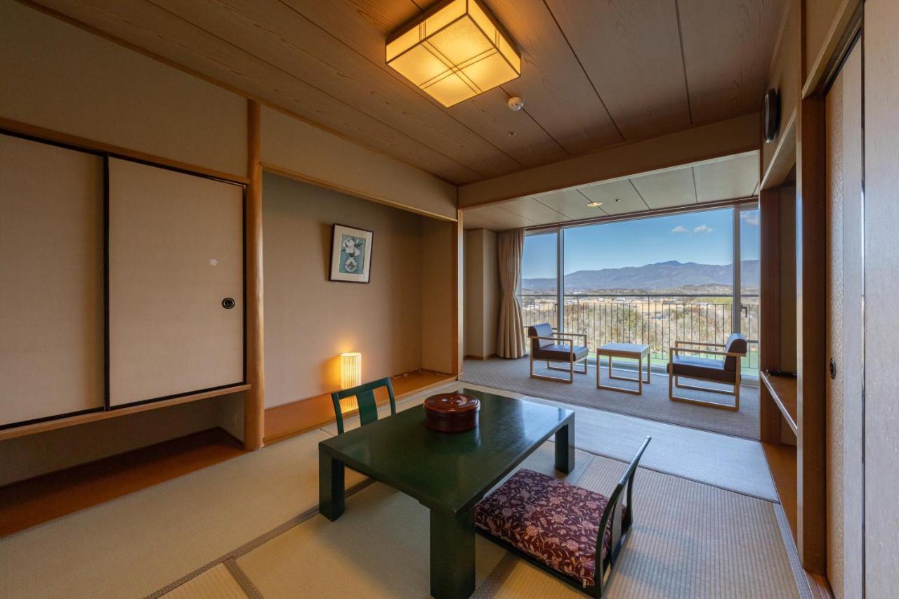 Enakyo Onsen Hotel Yuzuriha Esterno foto