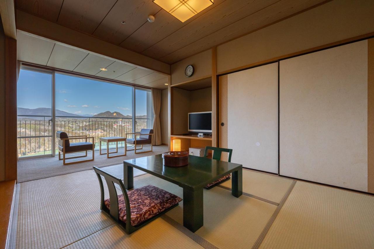 Enakyo Onsen Hotel Yuzuriha Esterno foto